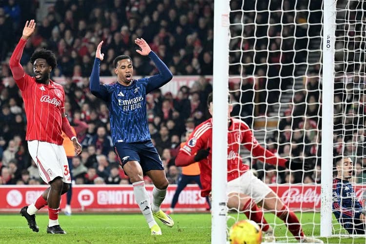 Pelatih Arsenal Soroti Keputusan Wasit Terkait Hadiah Penalti