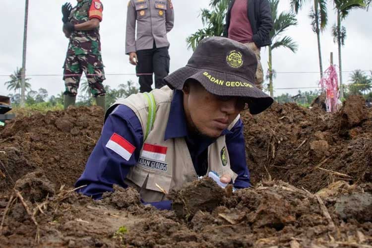 BRIN Ungkapkan Risiko Besar Munculnya Sinkhole di Wilayah Batugamping Ini
