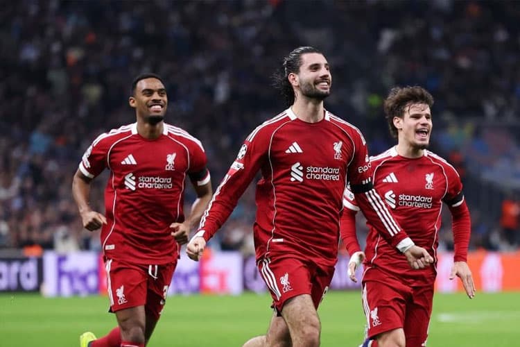 Klub Inggris Menggila di Liga Champions, Bayern Lolos, Barcelona Masih Terancam Playoff