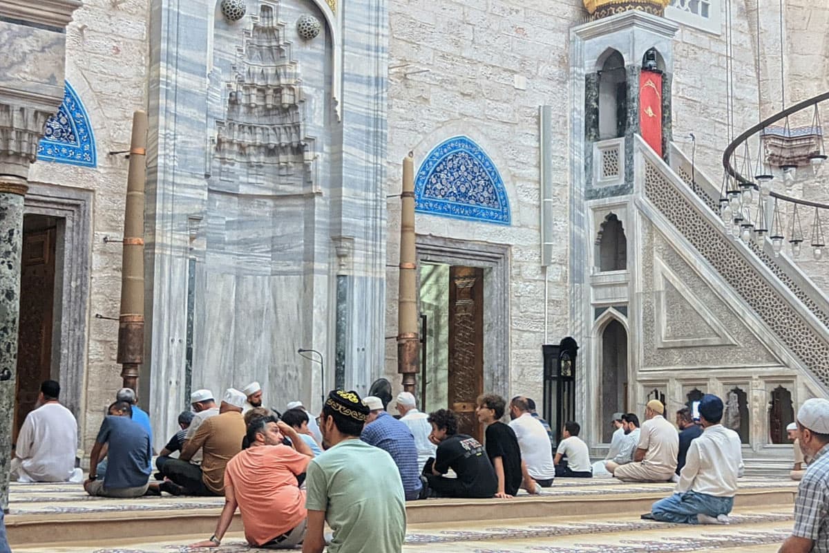 Khutbah Jumat Edisi 23 Januari 2026: Saatnya Fikih Jadi Solusi Politik Indonesia