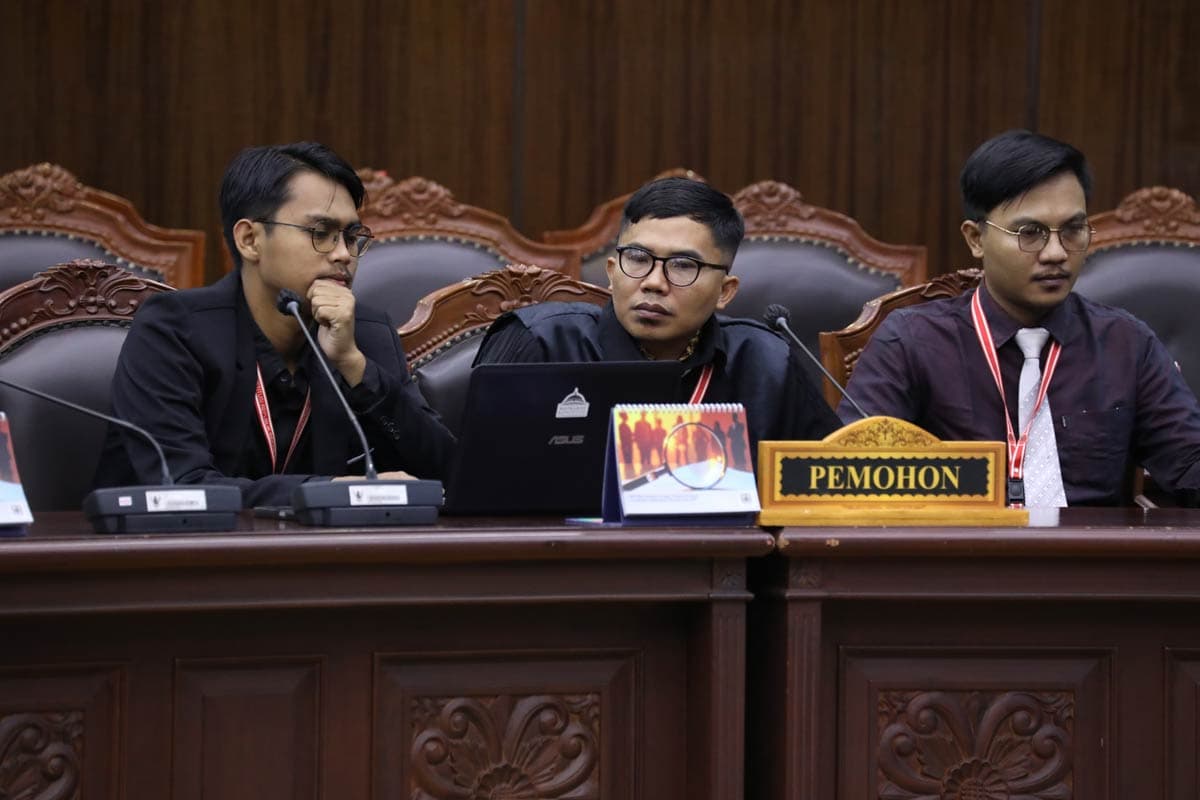 Anggaran Pendidikan yang Disunat untuk Dana MBG Kini Digugat ke MK