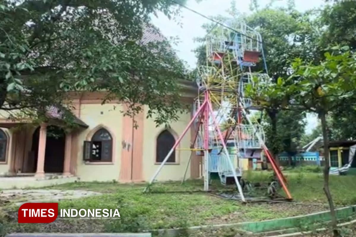Mangkrak Terbengkalai, Wajah Suram Taman Kartini Rembang yang Kian Memprihatinkan